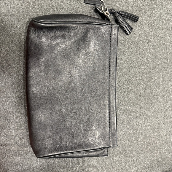 Coach black leather clutch - Picture 3 of 3